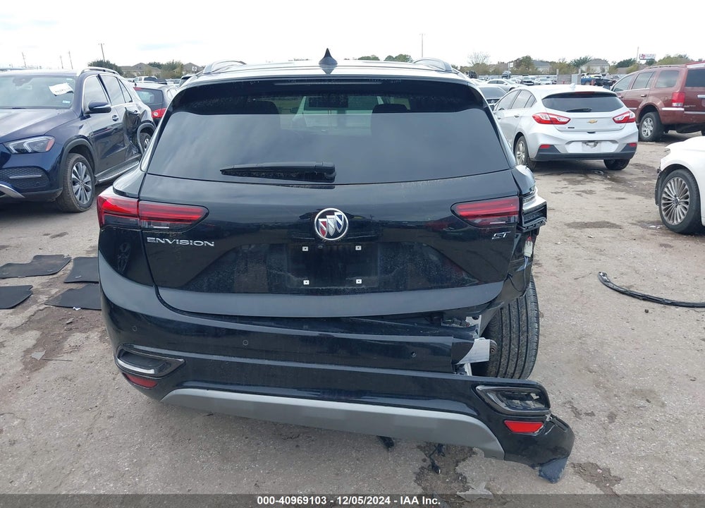 2022 BUICK ENVISION FWD ESSENCE VIN: LRBFZNR42ND020963