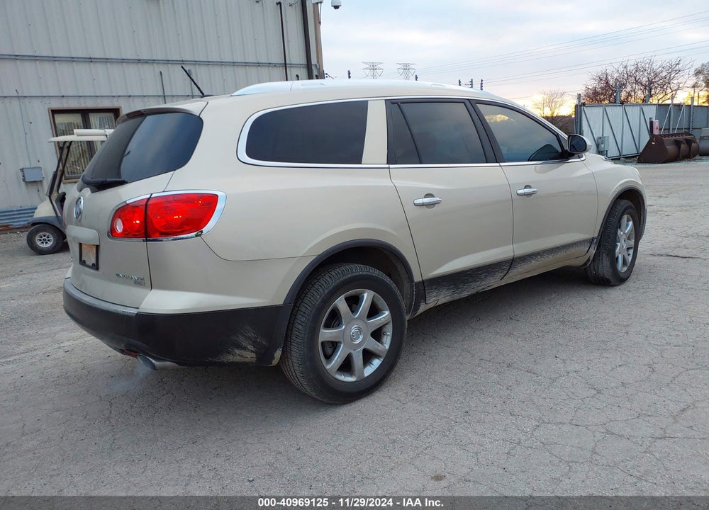 2008 BUICK ENCLAVE CXL VIN: 5GAEV23738J270942