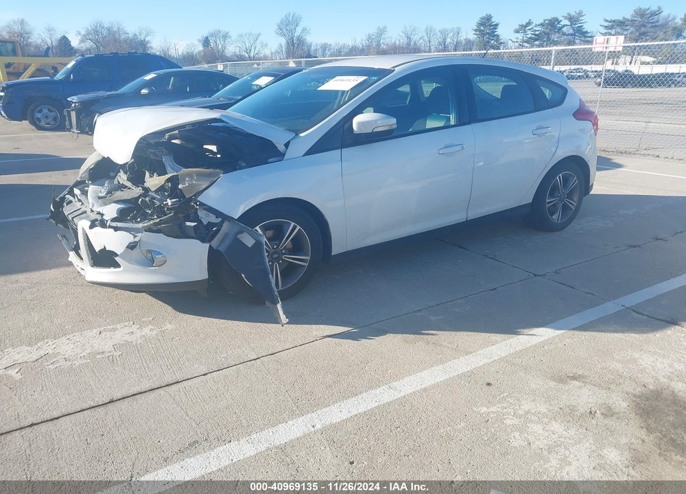 2014 FORD FOCUS SE VIN: 1FADP3K20EL450899