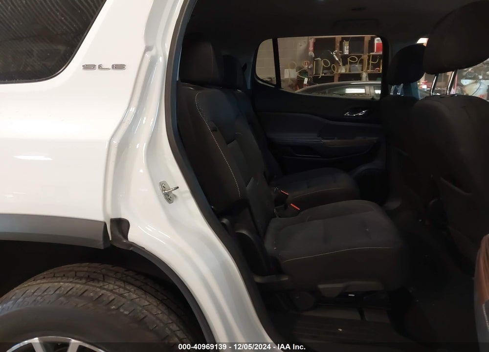 2022 GMC ACADIA AWD SLE VIN: 1GKKNRL47NZ164169
