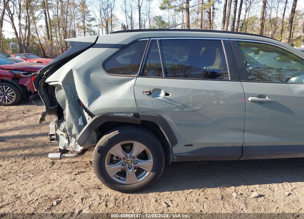 2022 TOYOTA RAV4 HYBRID XLE VIN: 4T3RWRFV3NU064999