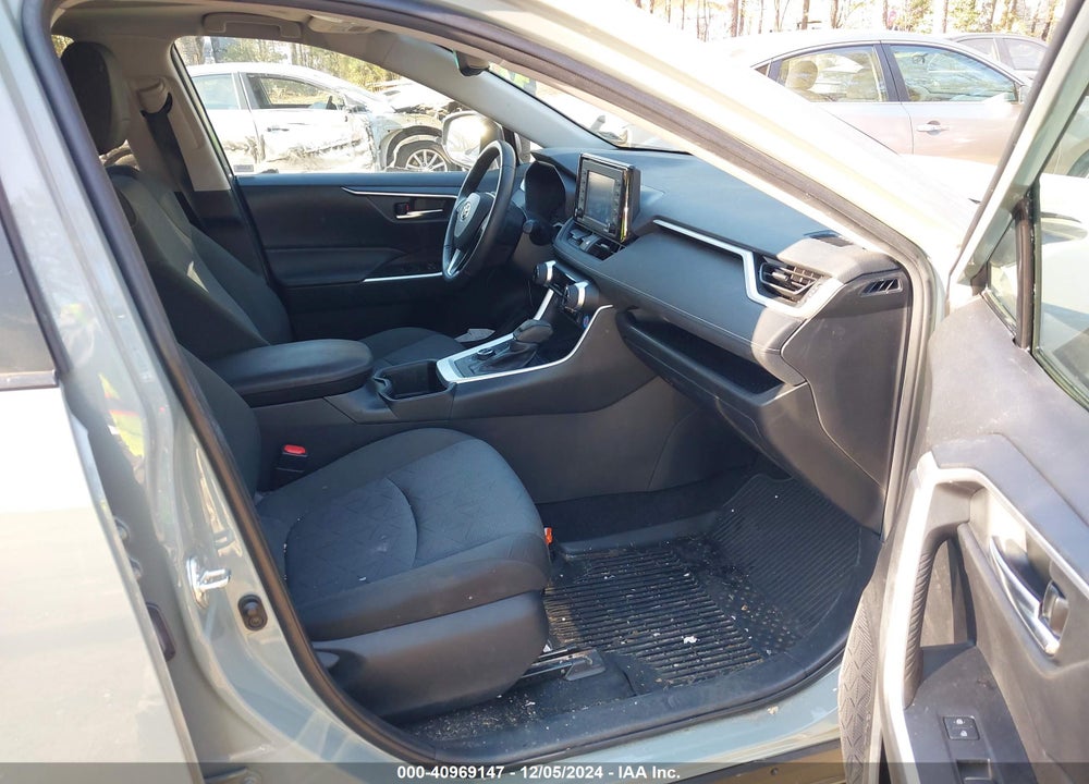 2022 TOYOTA RAV4 HYBRID XLE VIN: 4T3RWRFV3NU064999