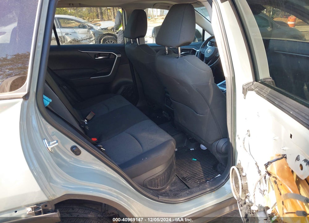 2022 TOYOTA RAV4 HYBRID XLE VIN: 4T3RWRFV3NU064999
