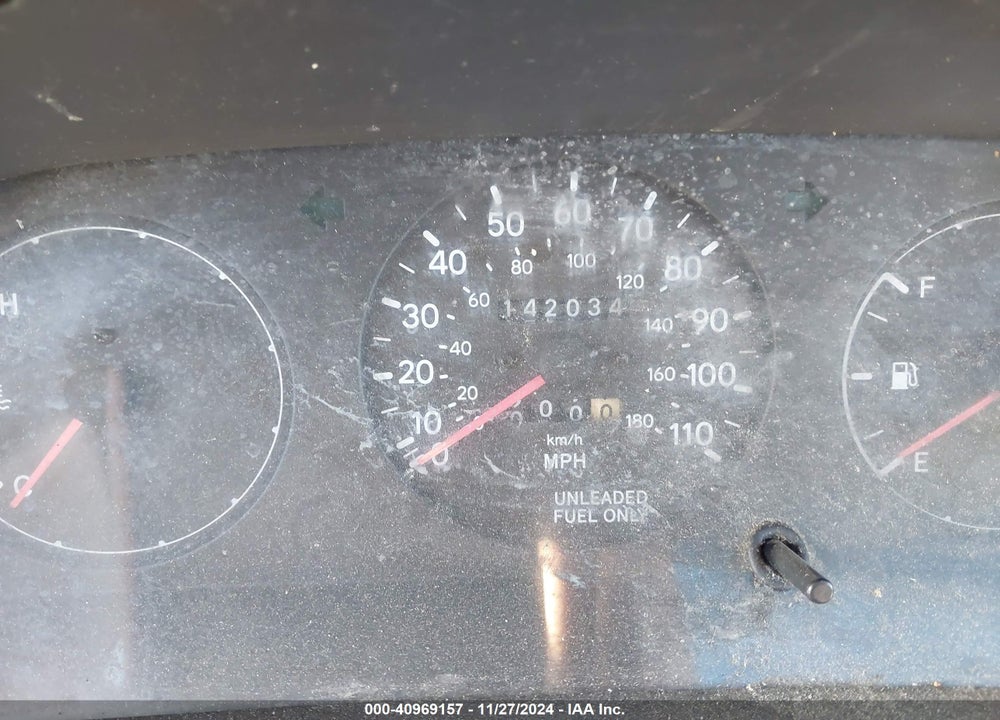 1996 TOYOTA COROLLA VIN: 1NXBA02E8TZ405756