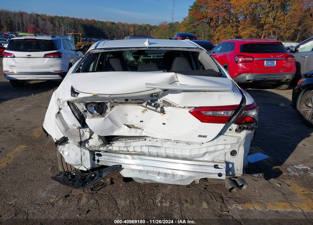 2019 TOYOTA CAMRY VIN: 4T1B11HK4KU780772