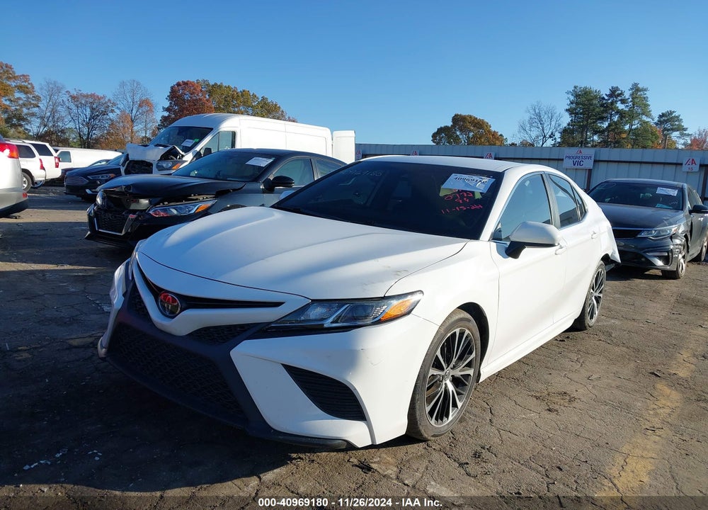2019 TOYOTA CAMRY VIN: 4T1B11HK4KU780772