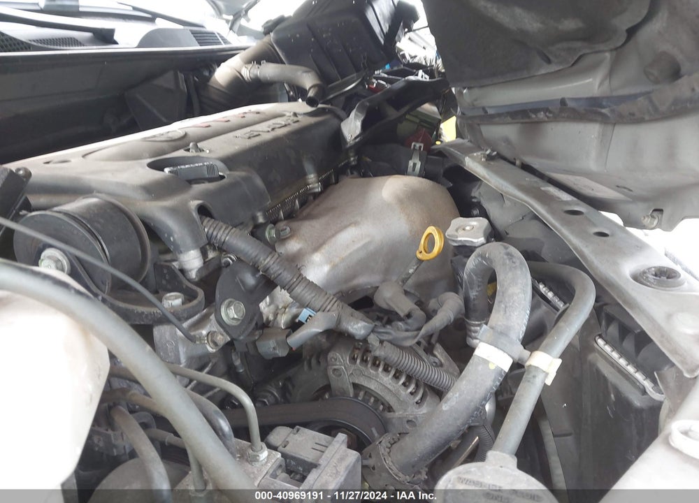 2004 TOYOTA CAMRY LE VIN: 4T1BE32KX4U857088