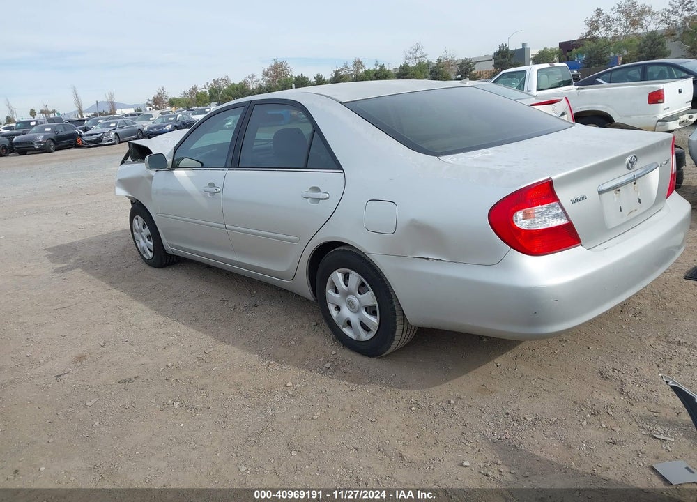 2004 TOYOTA CAMRY LE VIN: 4T1BE32KX4U857088