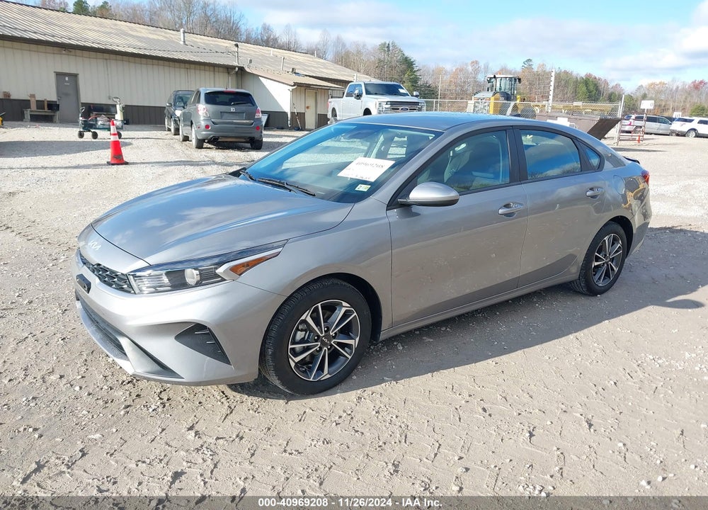 2024 KIA FORTE LXS VIN: 3KPF24AD8RE739196