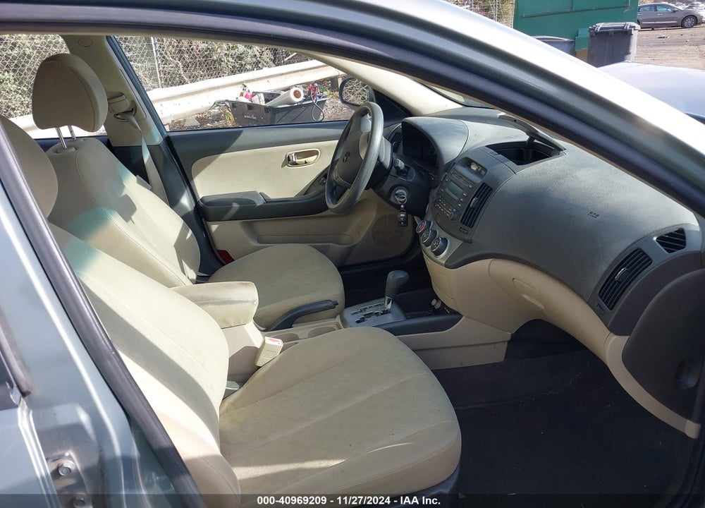 2010 HYUNDAI ELANTRA GLS VIN: KMHDU4AD8AU861267