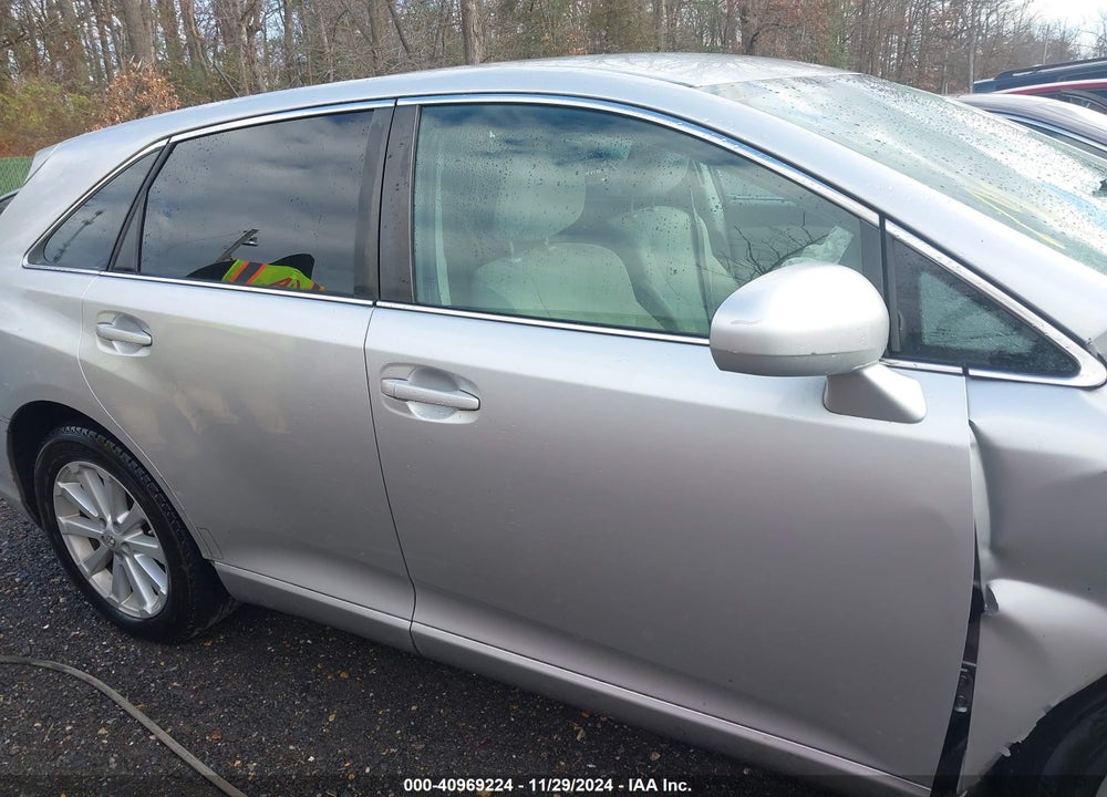 2010 TOYOTA VENZA VIN: 4T3BA3BB9AU011226