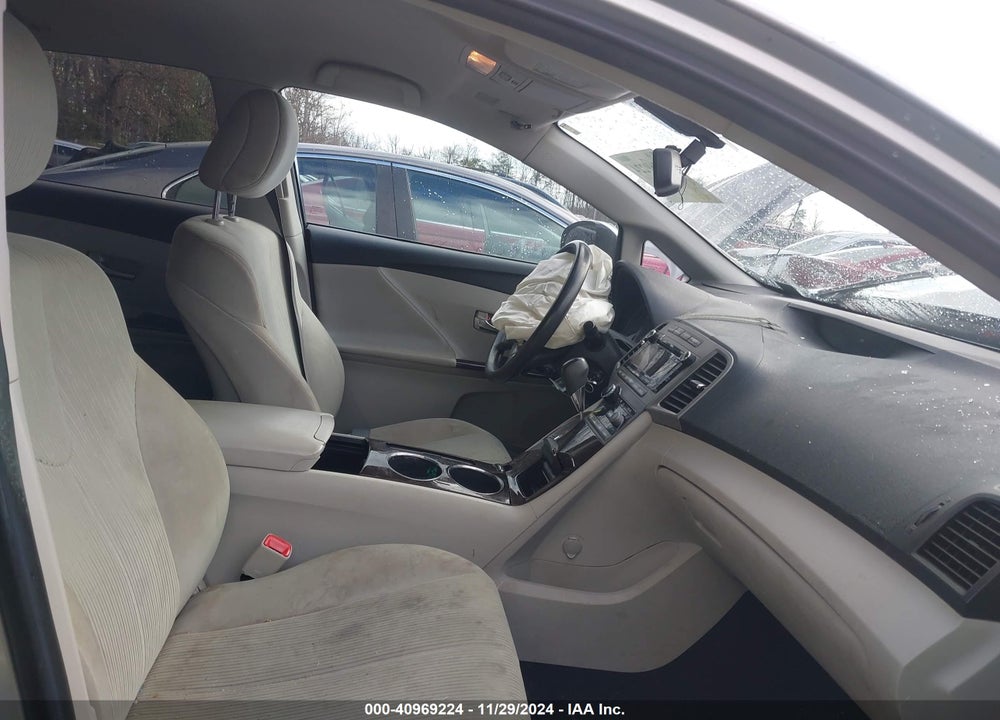 2010 TOYOTA VENZA VIN: 4T3BA3BB9AU011226
