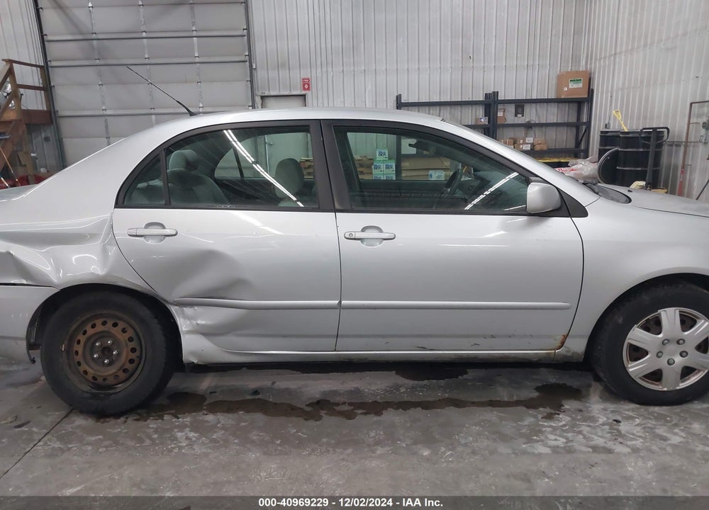 2007 TOYOTA COROLLA LE VIN: JTDBR32E370119020