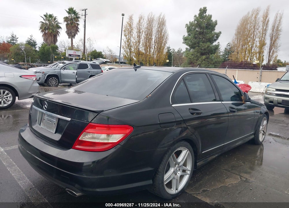 2008 MERCEDES-BENZ C 350 SPORT VIN: WDDGF56X58F043875