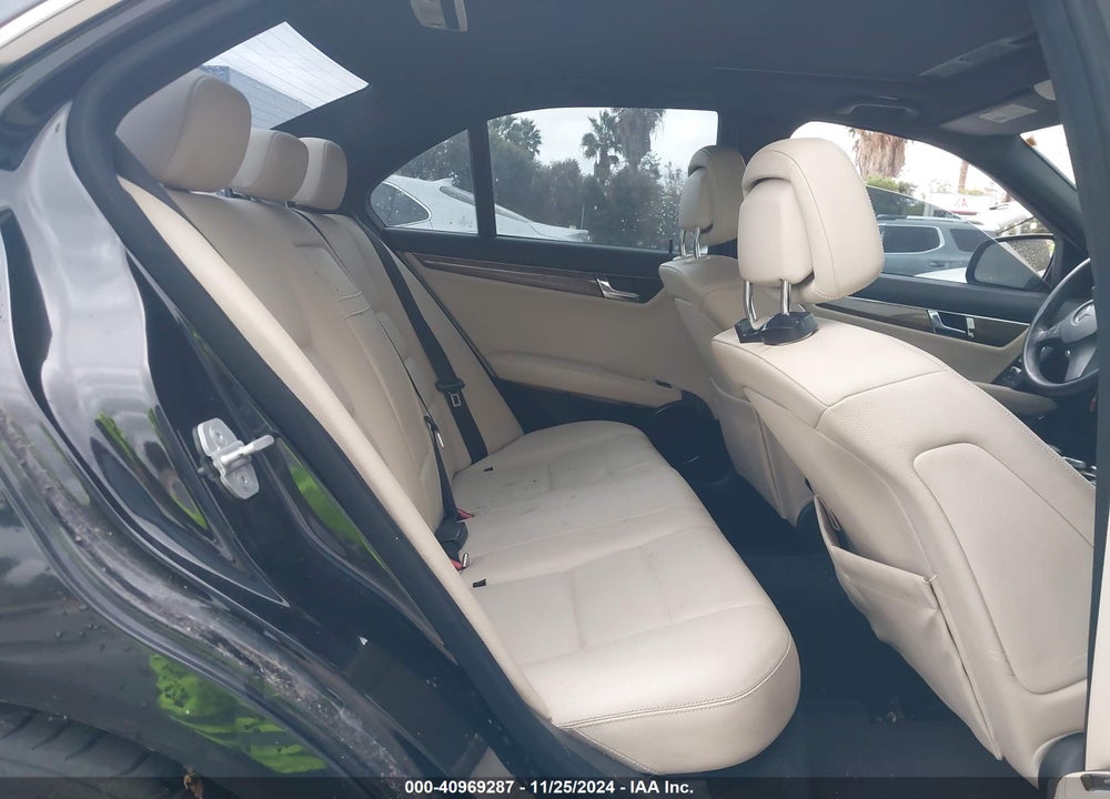 2008 MERCEDES-BENZ C 350 SPORT VIN: WDDGF56X58F043875