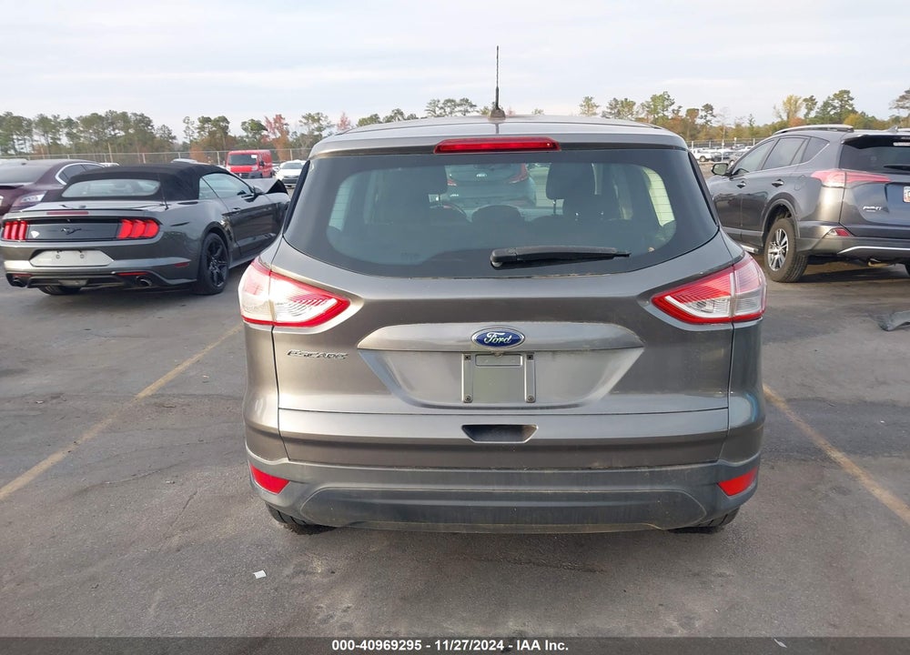 2014 FORD ESCAPE S VIN: 1FMCU0F72EUB39063