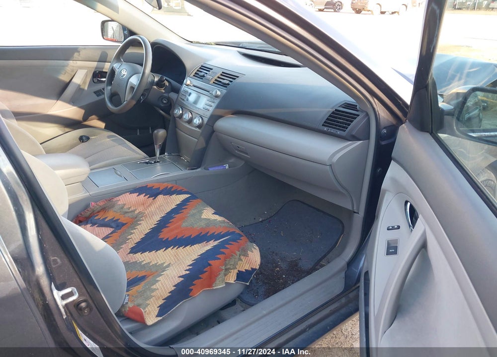 2011 TOYOTA CAMRY VIN: 4T1BF3EK8BU702870