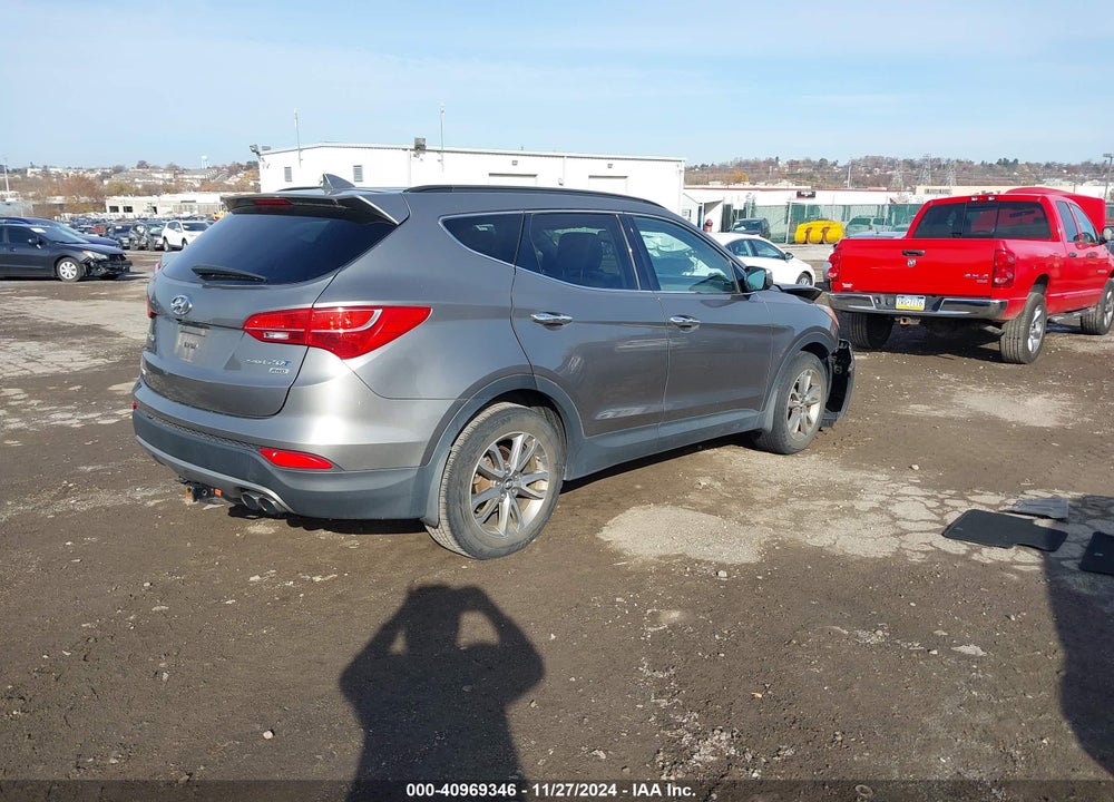 2014 HYUNDAI SANTA FE SPORT 2.0L TURBO VIN: 5XYZUDLA7EG141611