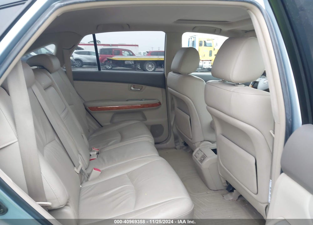 2004 LEXUS RX 330 VIN: JTJGA31UX40024789