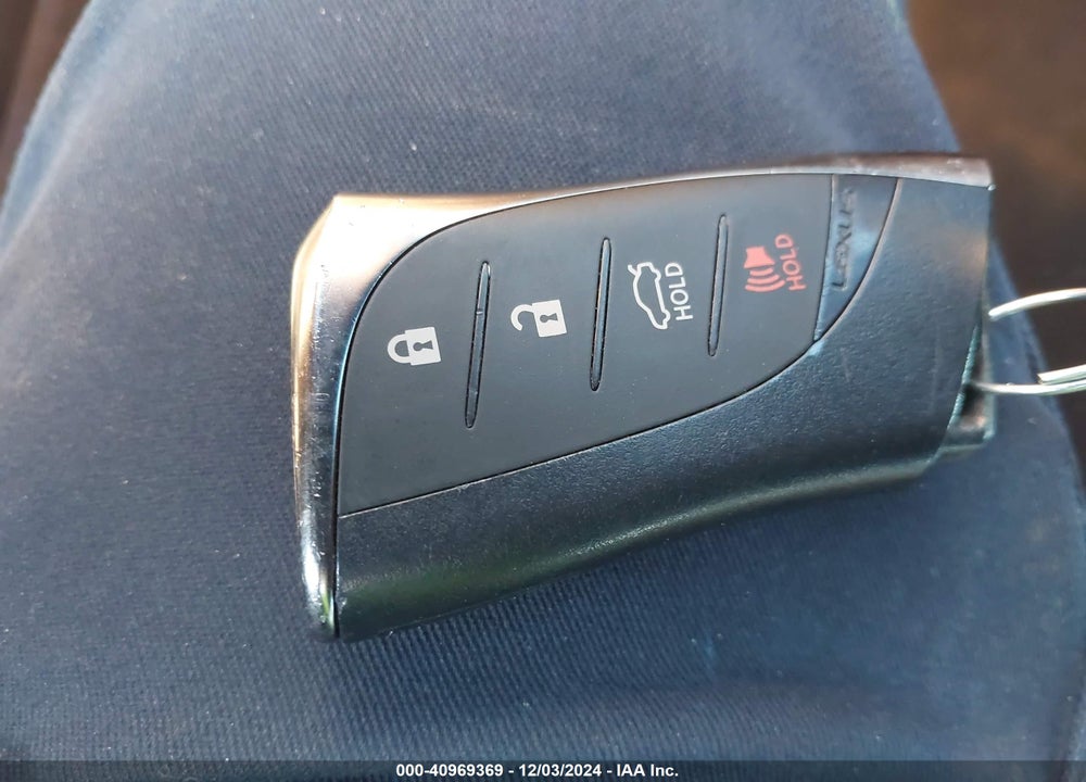 2021 LEXUS ES 350 VIN: 58ADZ1B12MU092881