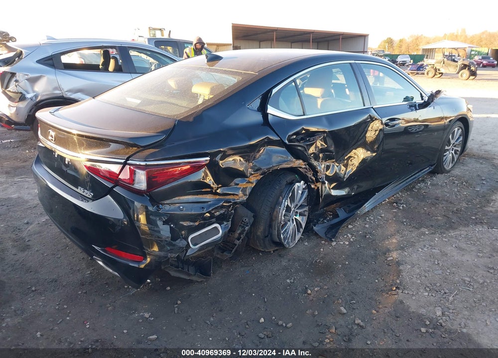 2021 LEXUS ES 350 VIN: 58ADZ1B12MU092881