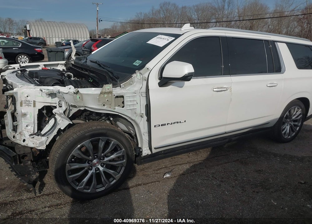 2021 GMC YUKON XL 4WD DENALI VIN: 1GKS2JKL9MR174350