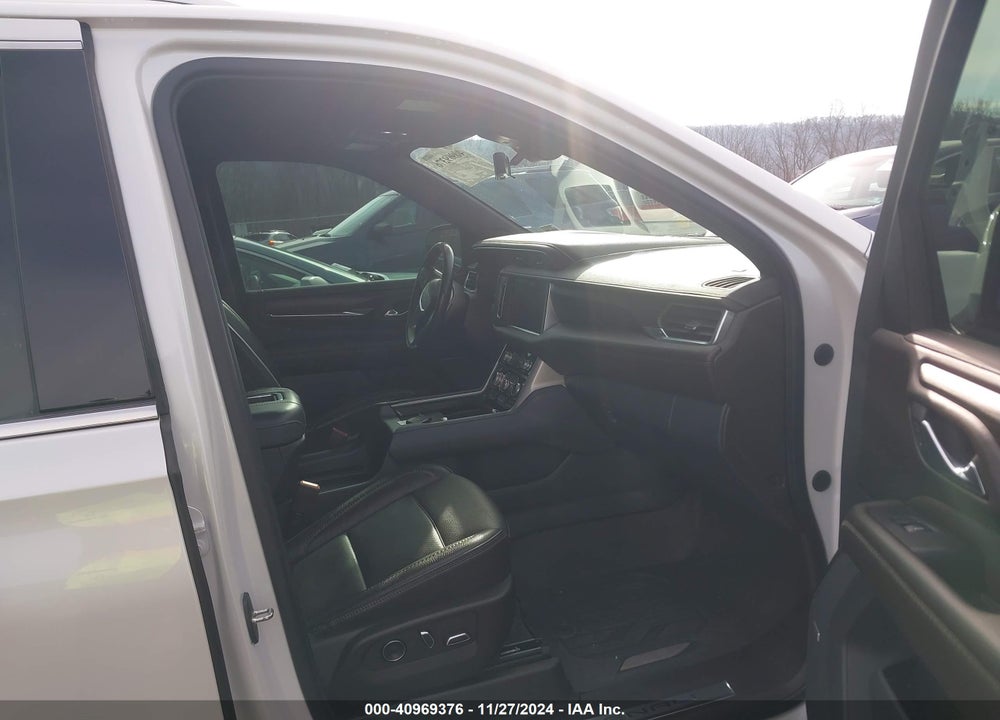 2021 GMC YUKON XL 4WD DENALI VIN: 1GKS2JKL9MR174350