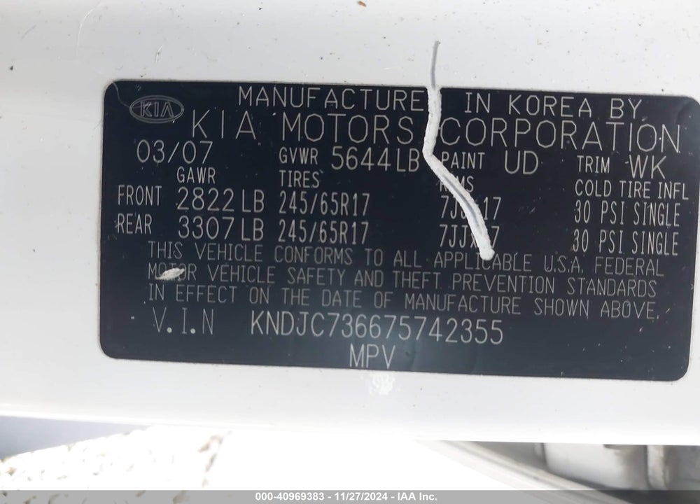 2007 KIA SORENTO LX VIN: KNDJC736675742355
