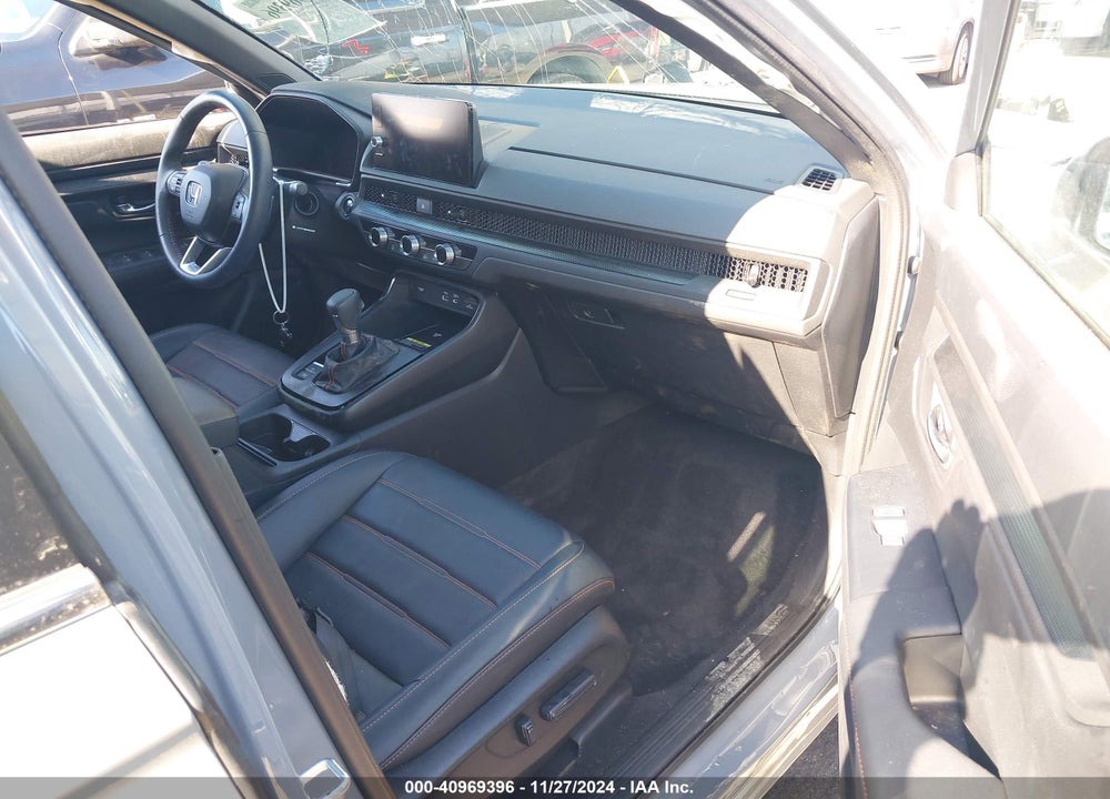 2025 HONDA CR-V HYBRID SPORT-L VIN: 5J6RS5H89SL000860