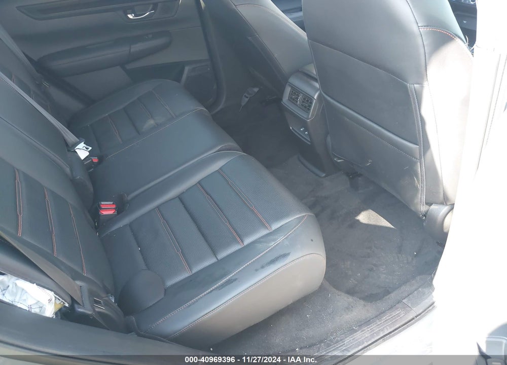 2025 HONDA CR-V HYBRID SPORT-L VIN: 5J6RS5H89SL000860
