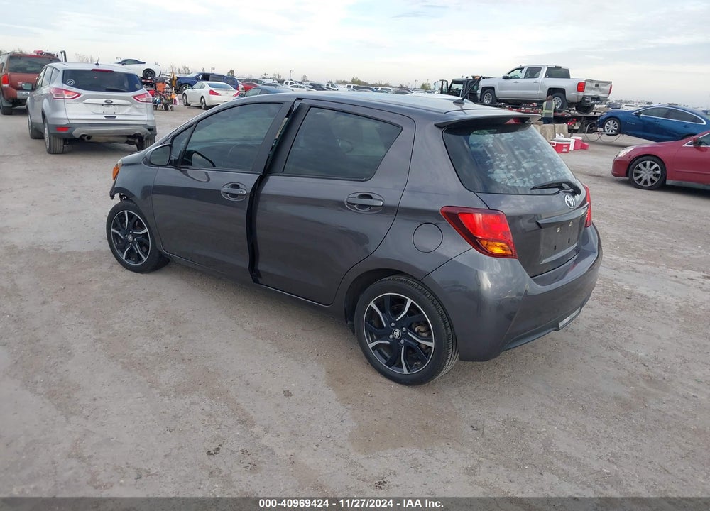 2015 TOYOTA YARIS SE VIN: VNKKTUD33FA025349