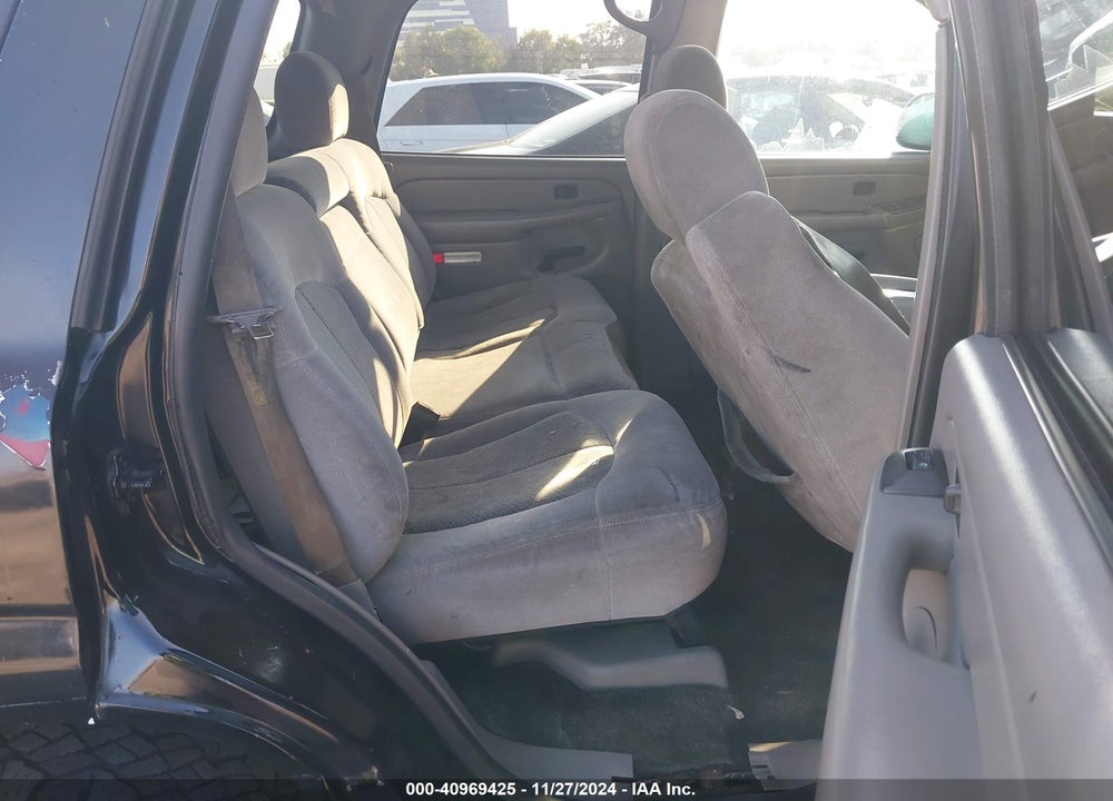 2004 GMC YUKON SLE VIN: 1GKEC13V44R148720