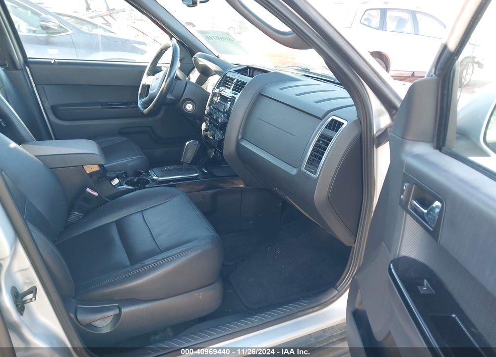 2011 FORD ESCAPE LIMITED VIN: 1FMCU9EG3BKB34581