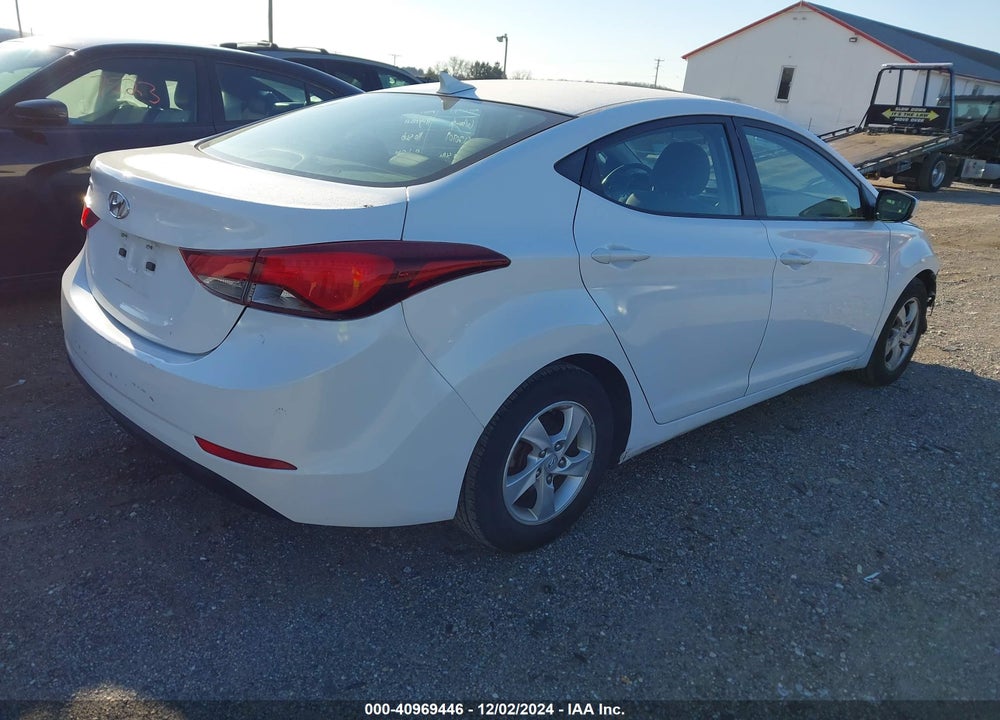 2014 HYUNDAI ELANTRA SE VIN: 5NPDH4AE5EH494779