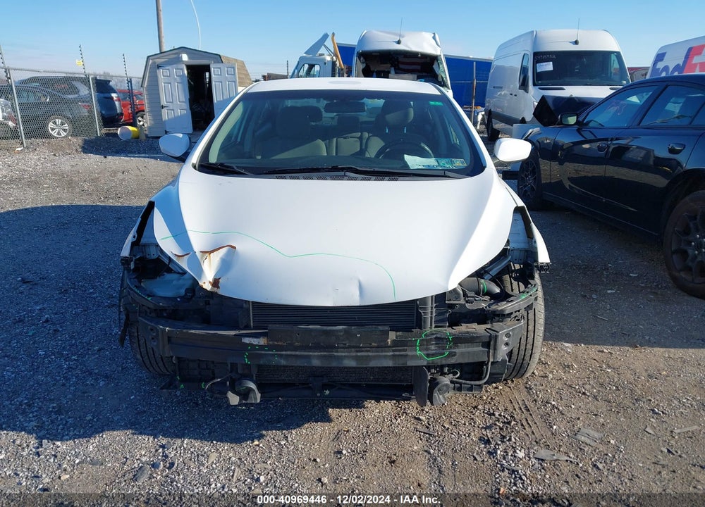 2014 HYUNDAI ELANTRA SE VIN: 5NPDH4AE5EH494779
