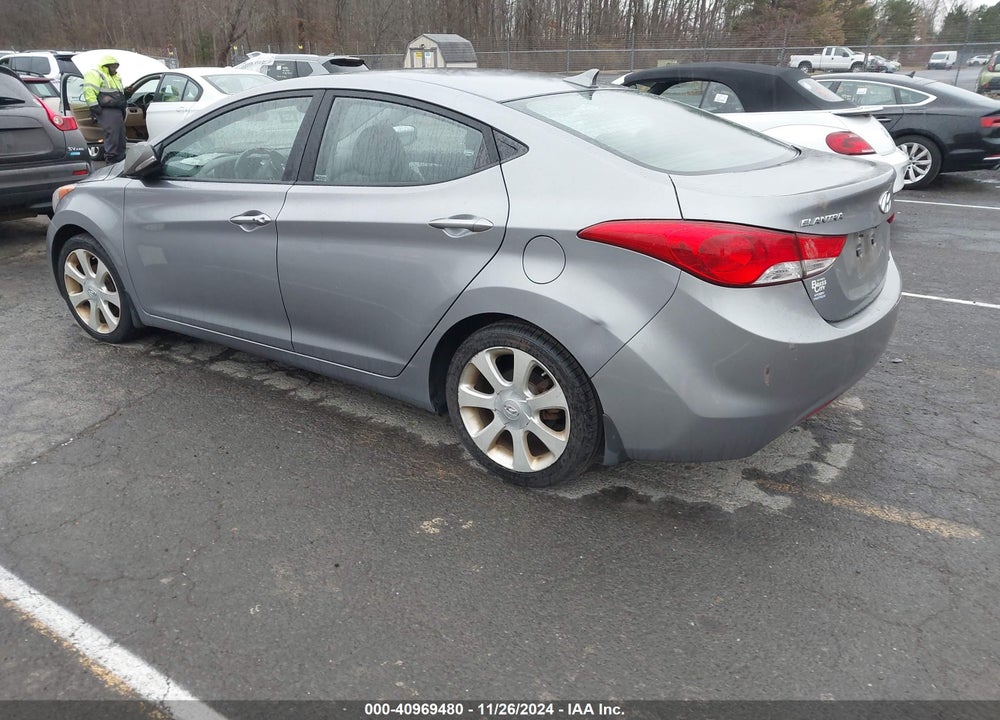 2013 HYUNDAI ELANTRA LIMITED VIN: KMHDH4AE3DU621660