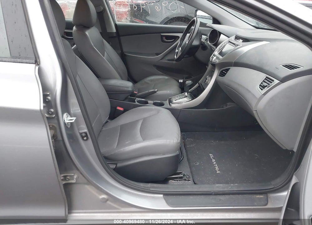 2013 HYUNDAI ELANTRA LIMITED VIN: KMHDH4AE3DU621660