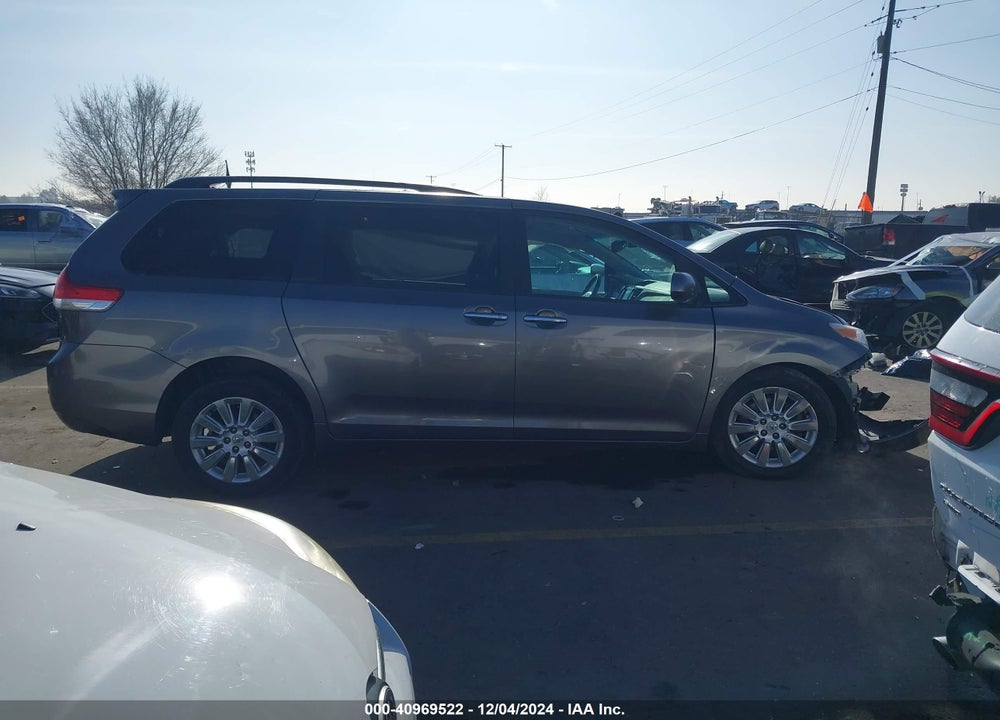 2011 TOYOTA SIENNA XLE LIMITED VIN: 5TDDK3DC1BS018623