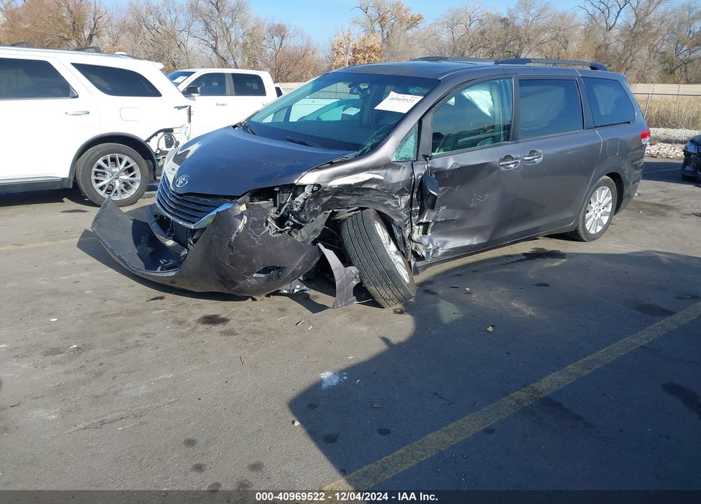 2011 TOYOTA SIENNA XLE LIMITED VIN: 5TDDK3DC1BS018623
