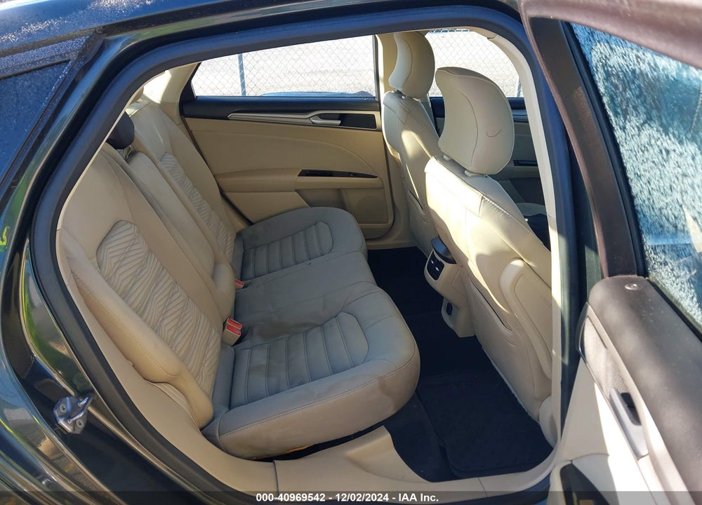 2016 FORD FUSION SE VIN: 3FA6P0H79GR200463