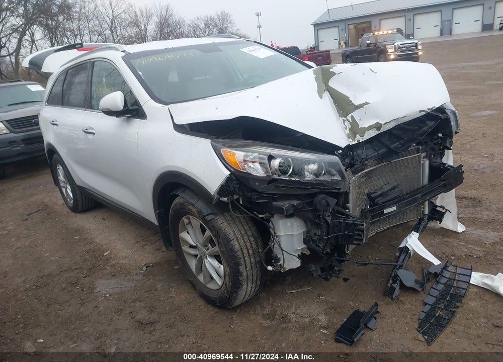 2016 KIA SORENTO 2.4L LX VIN: 5XYPG4A33GG036957