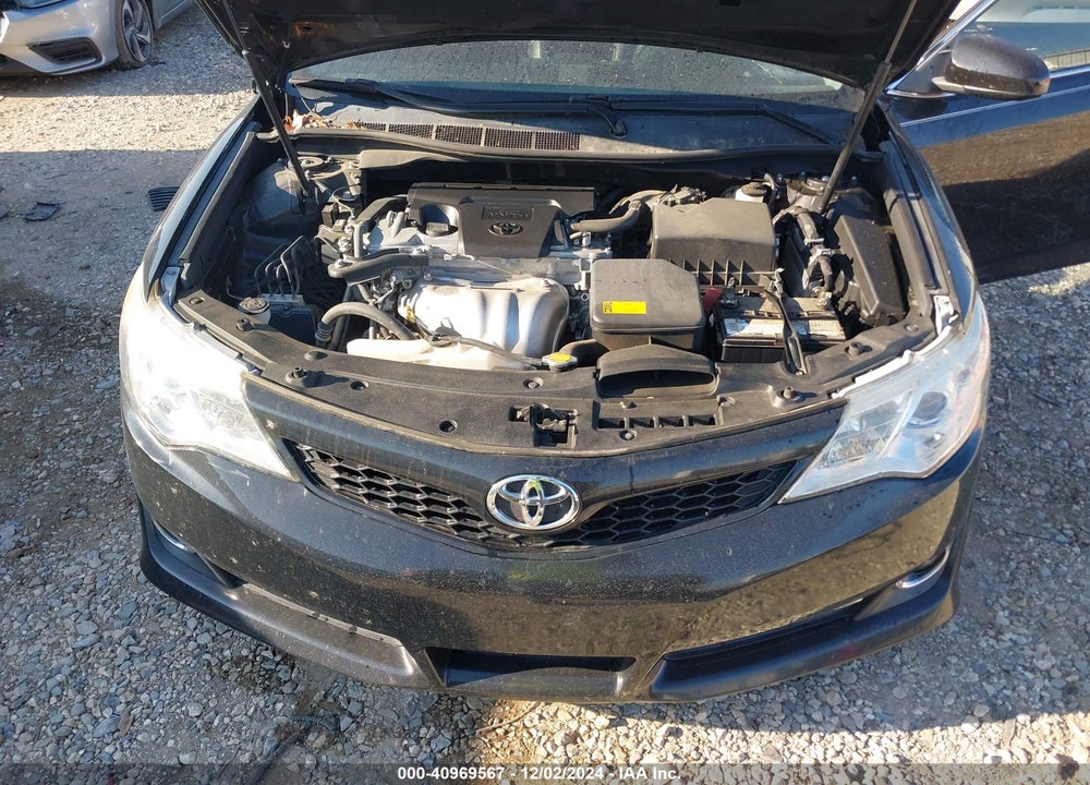 2013 TOYOTA CAMRY SE VIN: 4T1BF1FK4DU722510