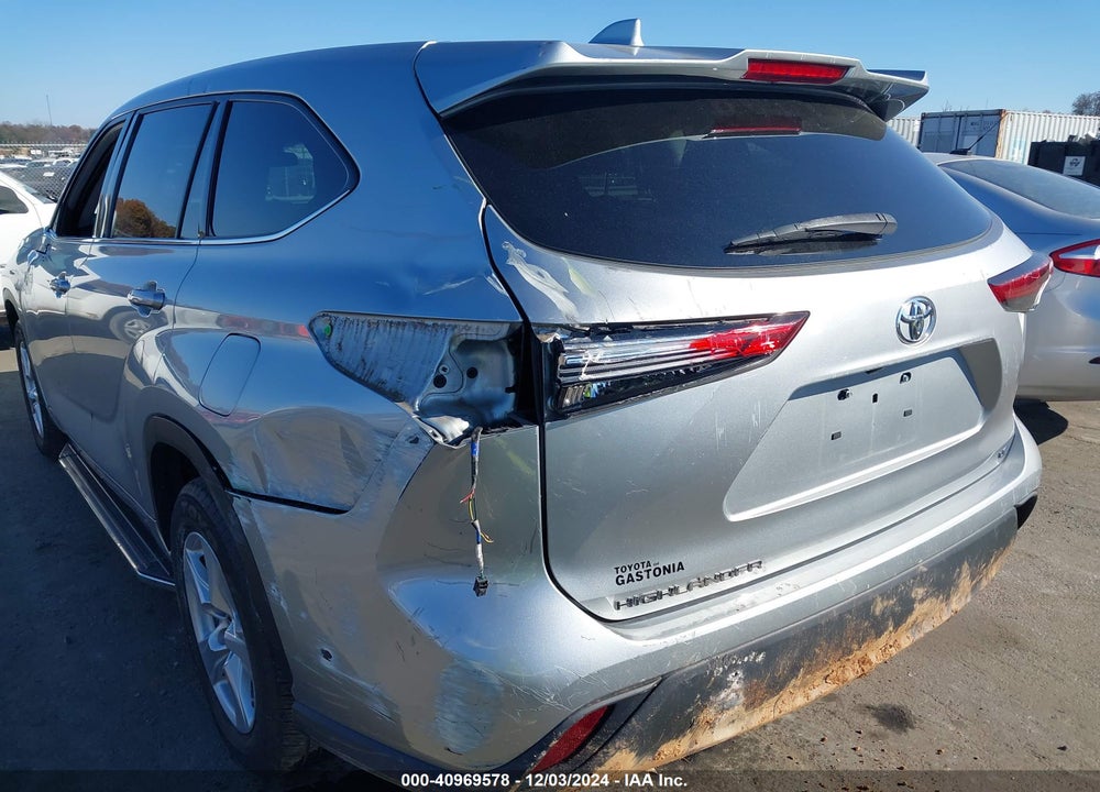 2020 TOYOTA HIGHLANDER LE VIN: 5TDZZRAHXLS015158