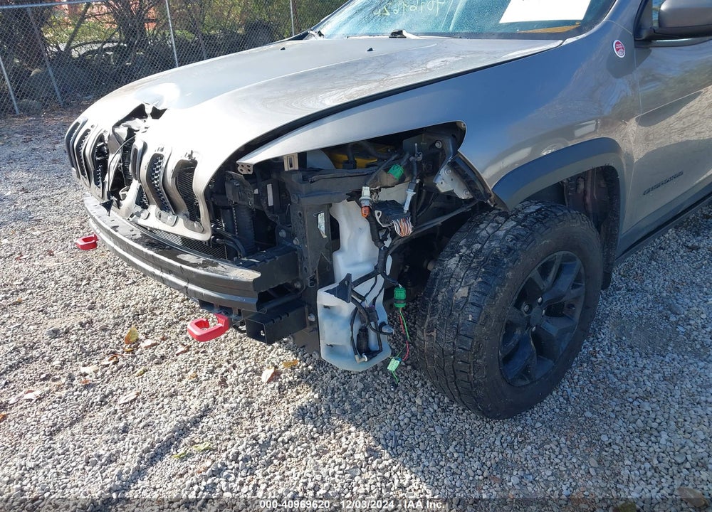 2016 JEEP CHEROKEE TRAILHAWK VIN: 1C4PJMBS2GW334636