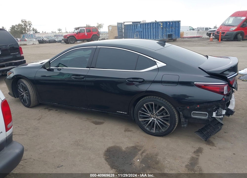 2022 LEXUS ES 300H VIN: 58ADA1C11NU013952