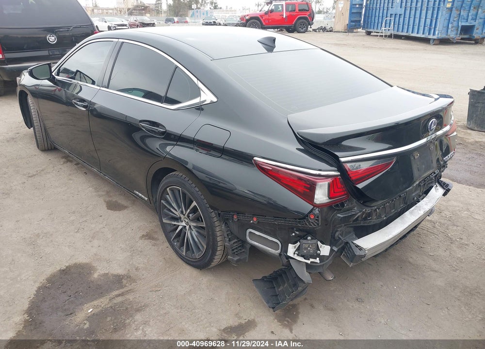 2022 LEXUS ES 300H VIN: 58ADA1C11NU013952