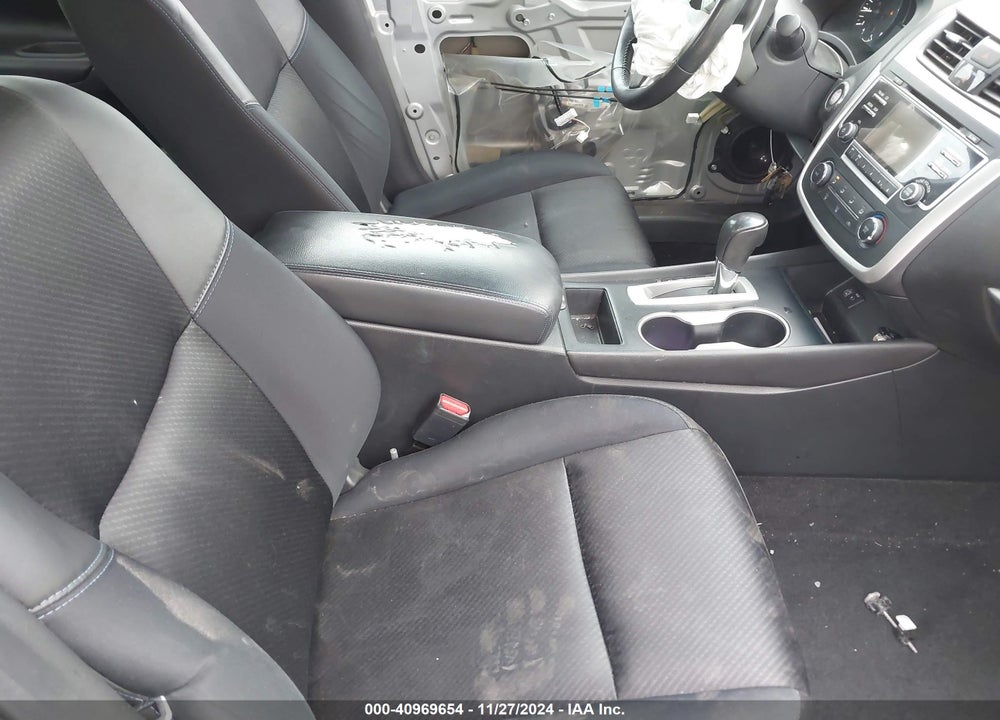 2017 NISSAN ALTIMA 2.5 SR VIN: 1N4AL3AP5HN323148