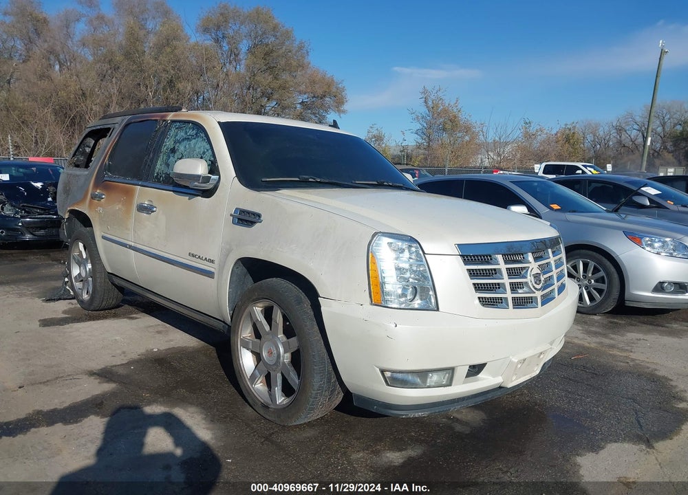 2011 CADILLAC ESCALADE PREMIUM VIN: 1GYS4CEF6BR399114
