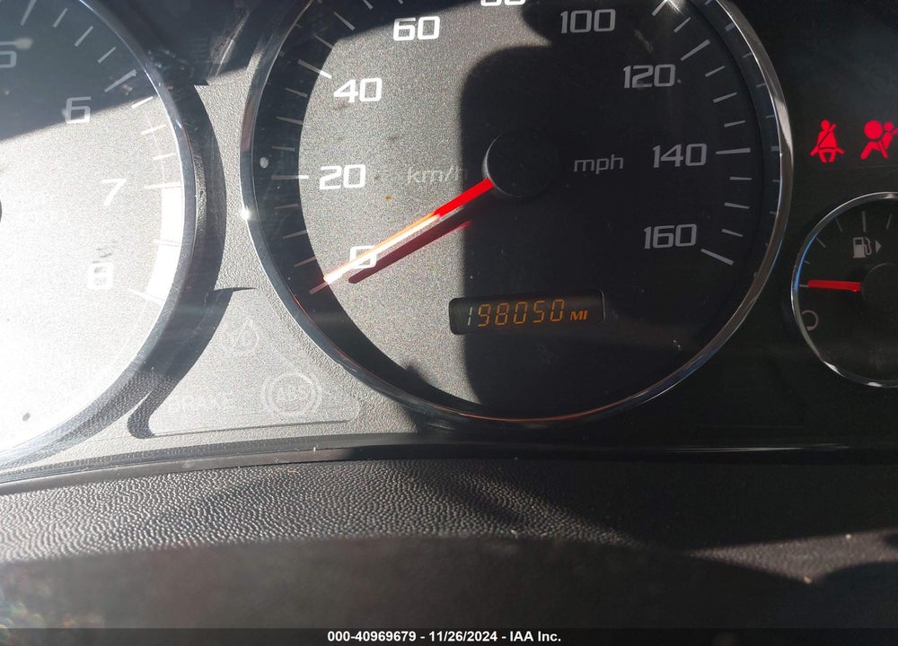 2005 CADILLAC SRX V6 VIN: 1GYEE637450215918