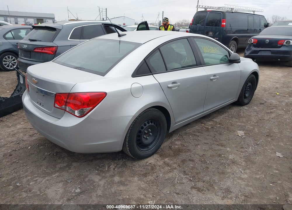 2014 CHEVROLET CRUZE LS MANUAL VIN: 1G1PB5SH2E7326611
